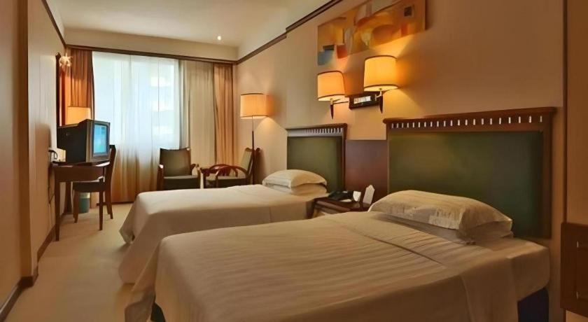 Friendship Hotel Шэньчжэнь Экстерьер фото