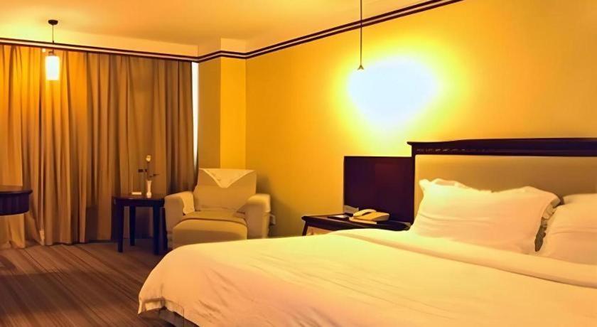 Friendship Hotel Шэньчжэнь Экстерьер фото