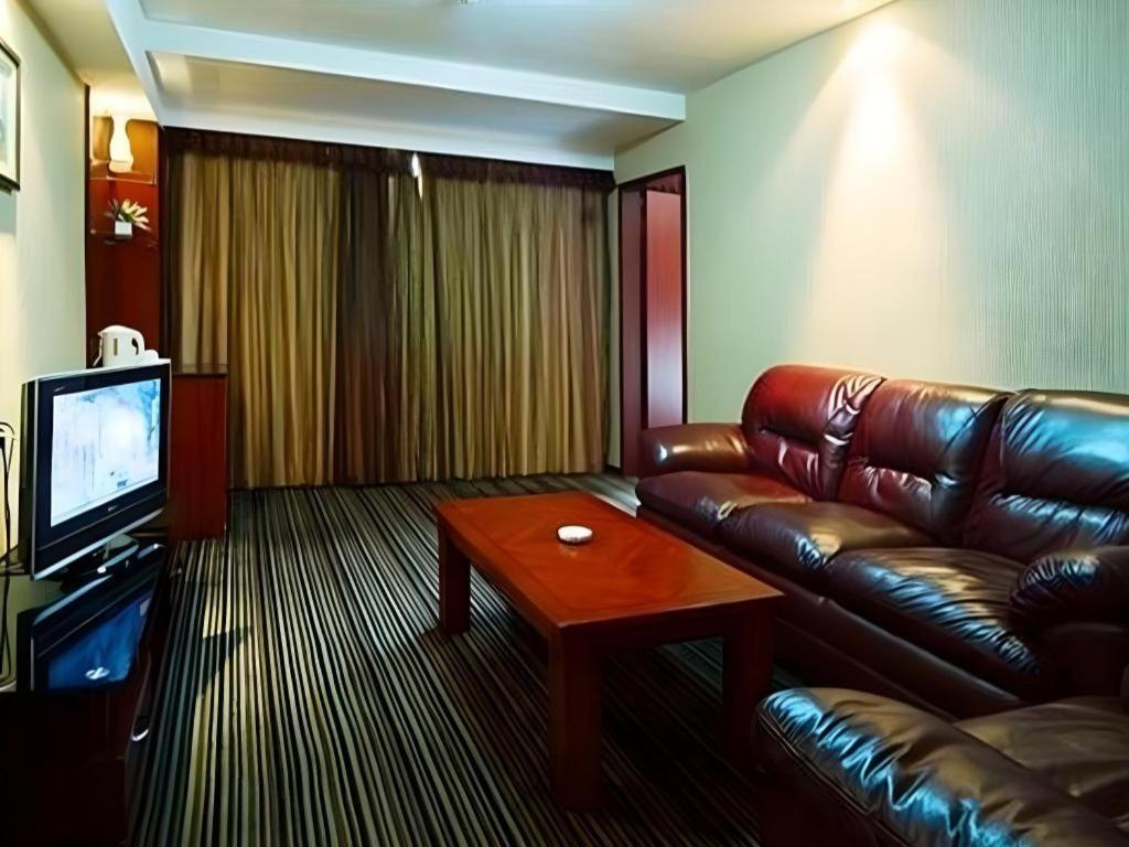 Friendship Hotel Шэньчжэнь Экстерьер фото