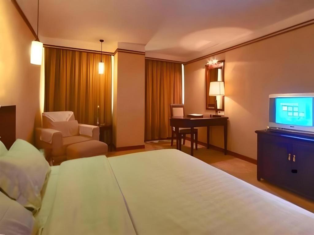 Friendship Hotel Шэньчжэнь Экстерьер фото